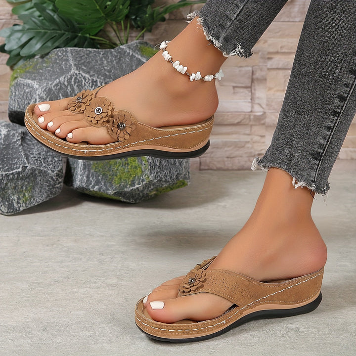 MYLA | ORTHOPEDIC SANDALS