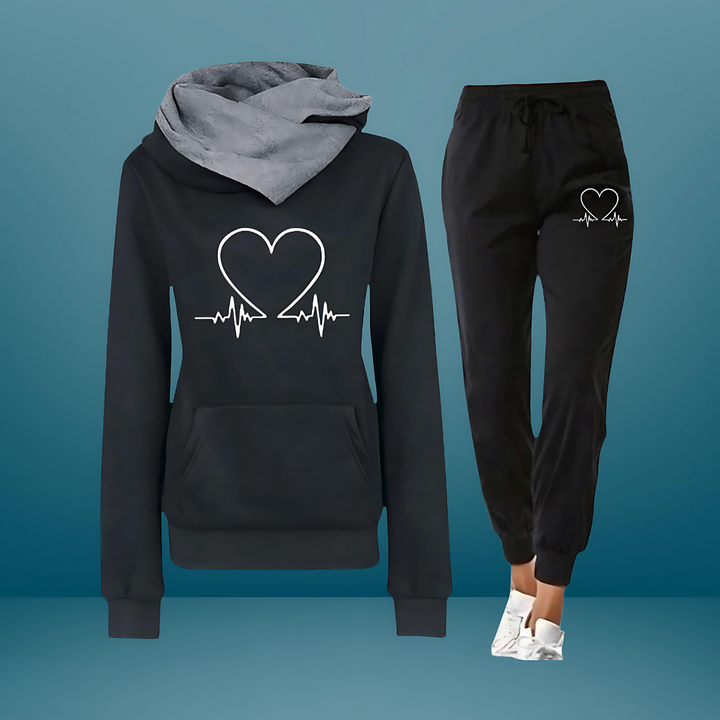 HEARTBEAT | COMFORTABLE LEISURE SWEATSUIT