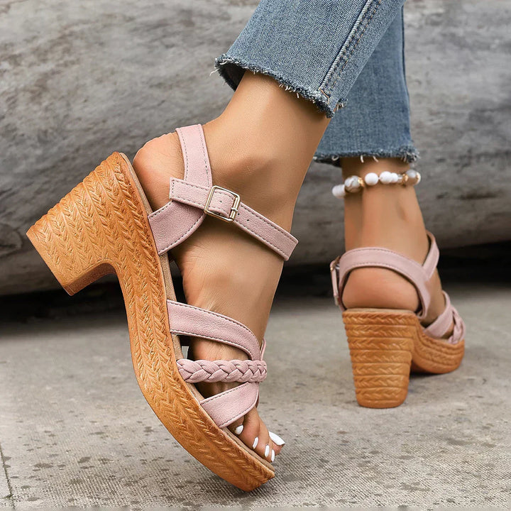 MARYAM | ORTHOPEDIC FASHION SANDALS